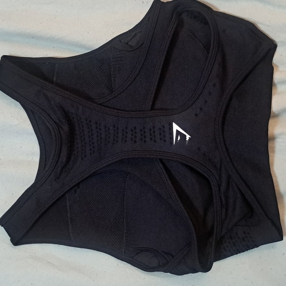 GymShark Sports Bra Top Size M - Picture 3 of 4